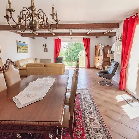 Villa villa ollioules